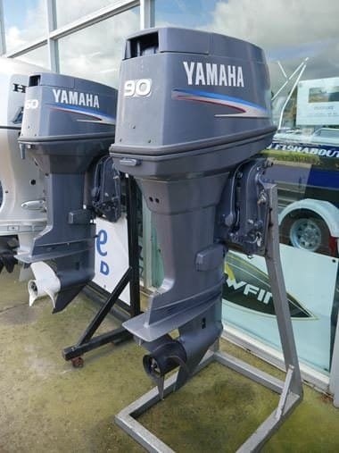 2003 Yamaha 90 HP 3 Cylinder 2 Stroke 20" Outboard Motor 1 2003 Yamaha 90 HP 3 Cylinder 2 Stroke 20" Outboard Motor